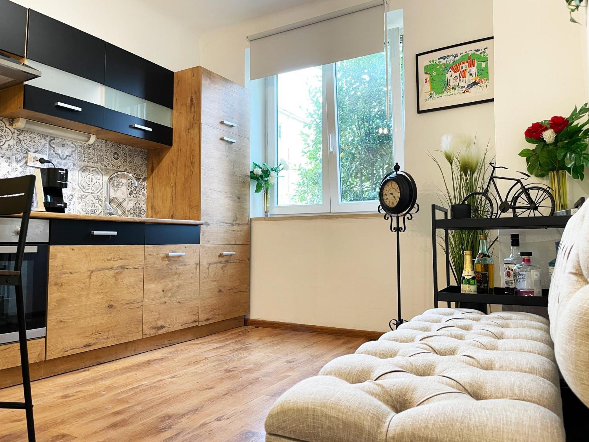 Cute Apartment In Rijeka Near Beach With Parking Ngoại thất bức ảnh